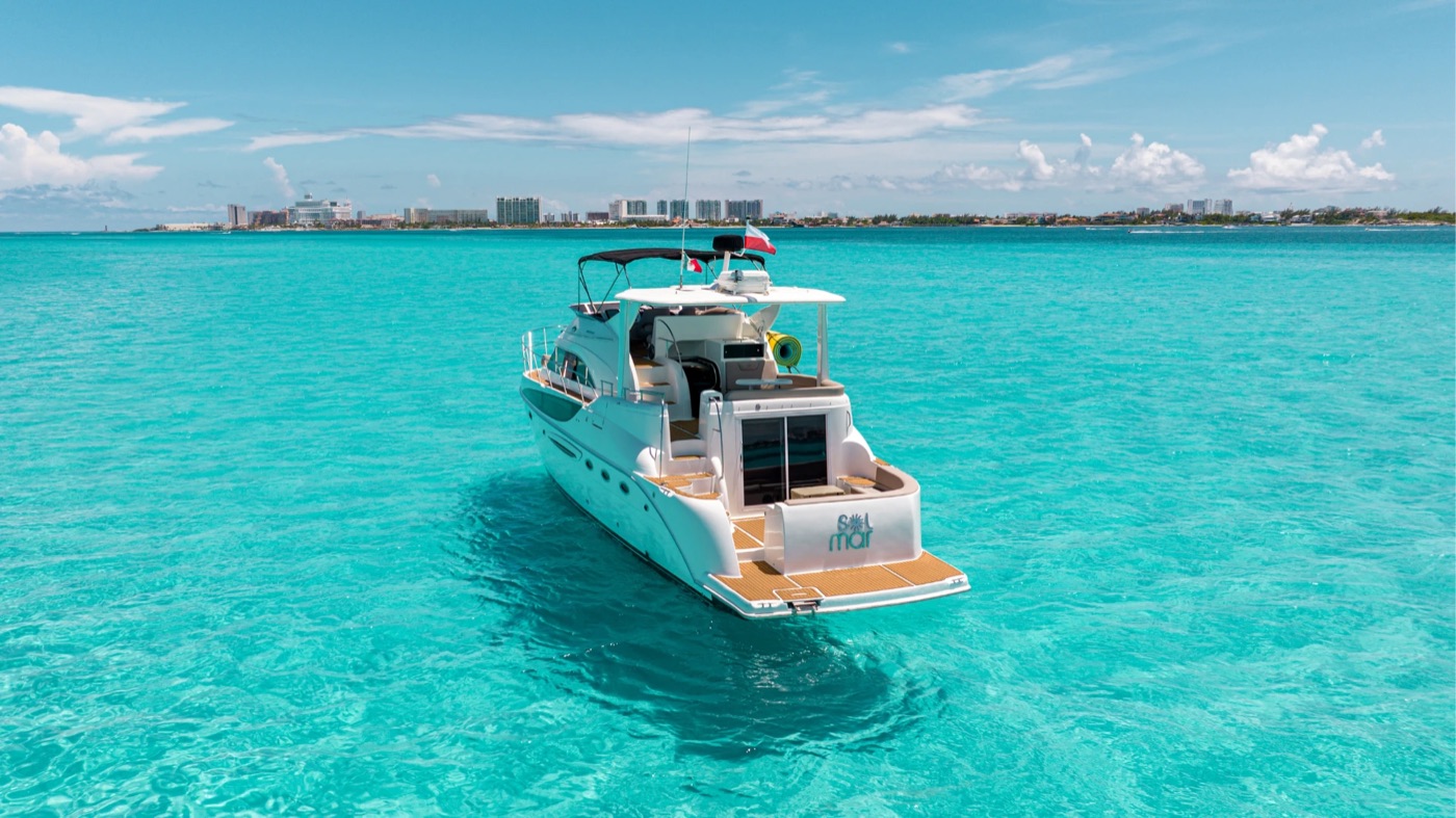 Private yacht on the turquoise waters of the Mexican Caribbean